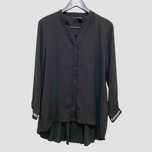 New Directions Tops - New Directions Button Up‎ Chiffon Shirt High Low Pleated Back Rhinestone Small